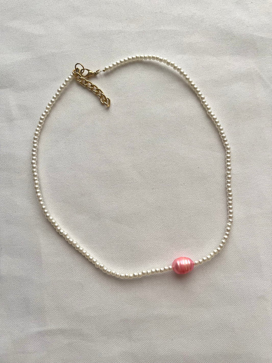 Pink pearl necklace